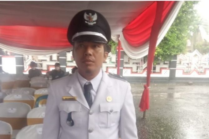 Kades Air Padang Muksin